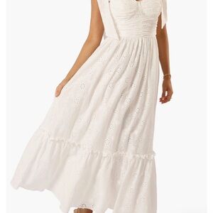 Elegant White Lace Dress